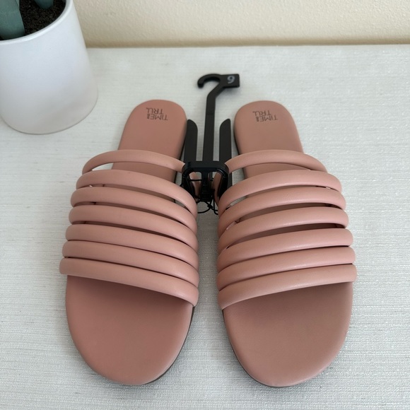 New Time And Tru Blush Pink Vegan Tubular Multi Band Slide Sandals Woman’s 9 - Picture 2 of 9